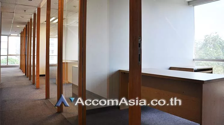 6  Office Space For Rent in Ploenchit ,Bangkok MRT Lumphini at Kian Gwan 3 AA15851